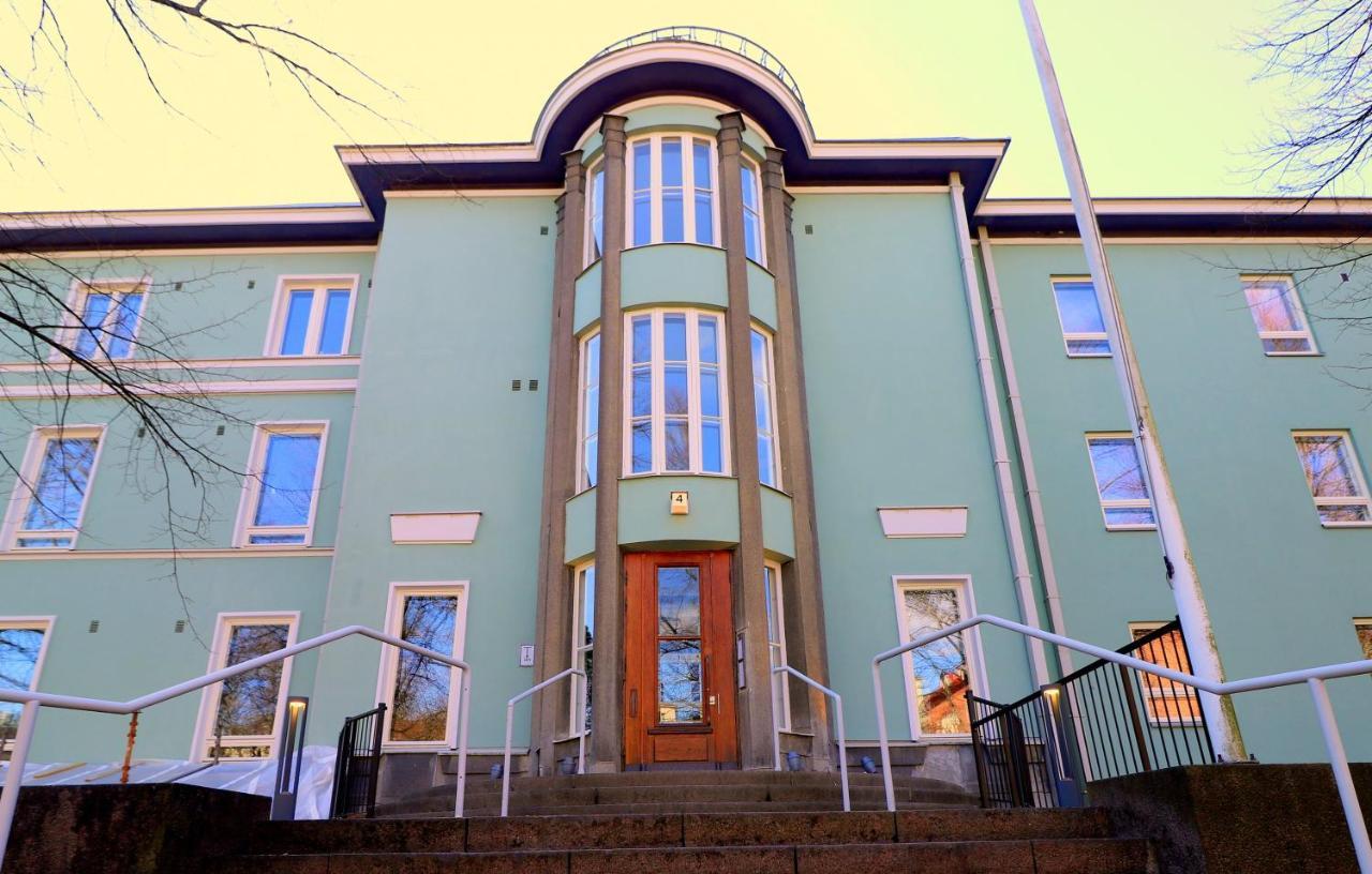 Forenom Serviced Apartments Helsinki Toeoeloe Esterno foto