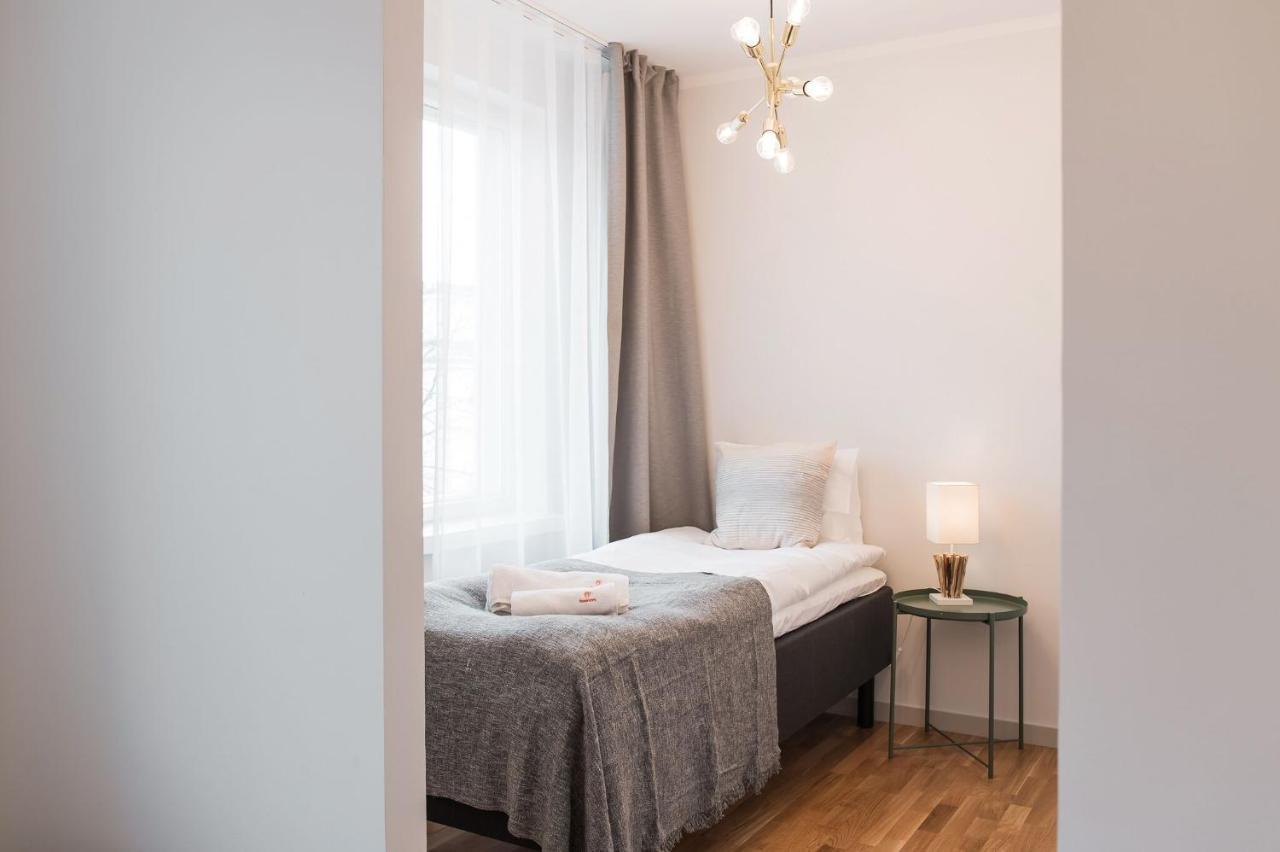 Forenom Serviced Apartments Helsinki Toeoeloe Esterno foto