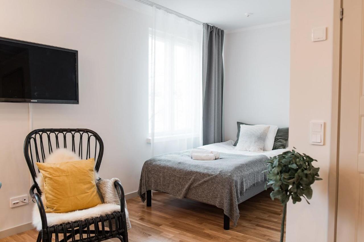 Forenom Serviced Apartments Helsinki Toeoeloe Esterno foto