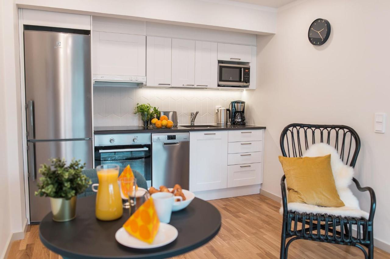 Forenom Serviced Apartments Helsinki Toeoeloe Esterno foto
