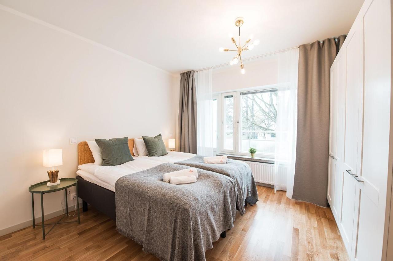 Forenom Serviced Apartments Helsinki Toeoeloe Esterno foto