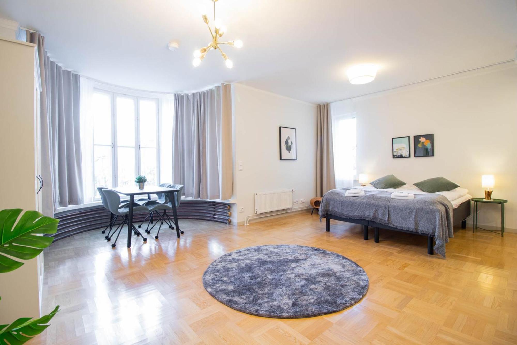 Forenom Serviced Apartments Helsinki Toeoeloe Esterno foto