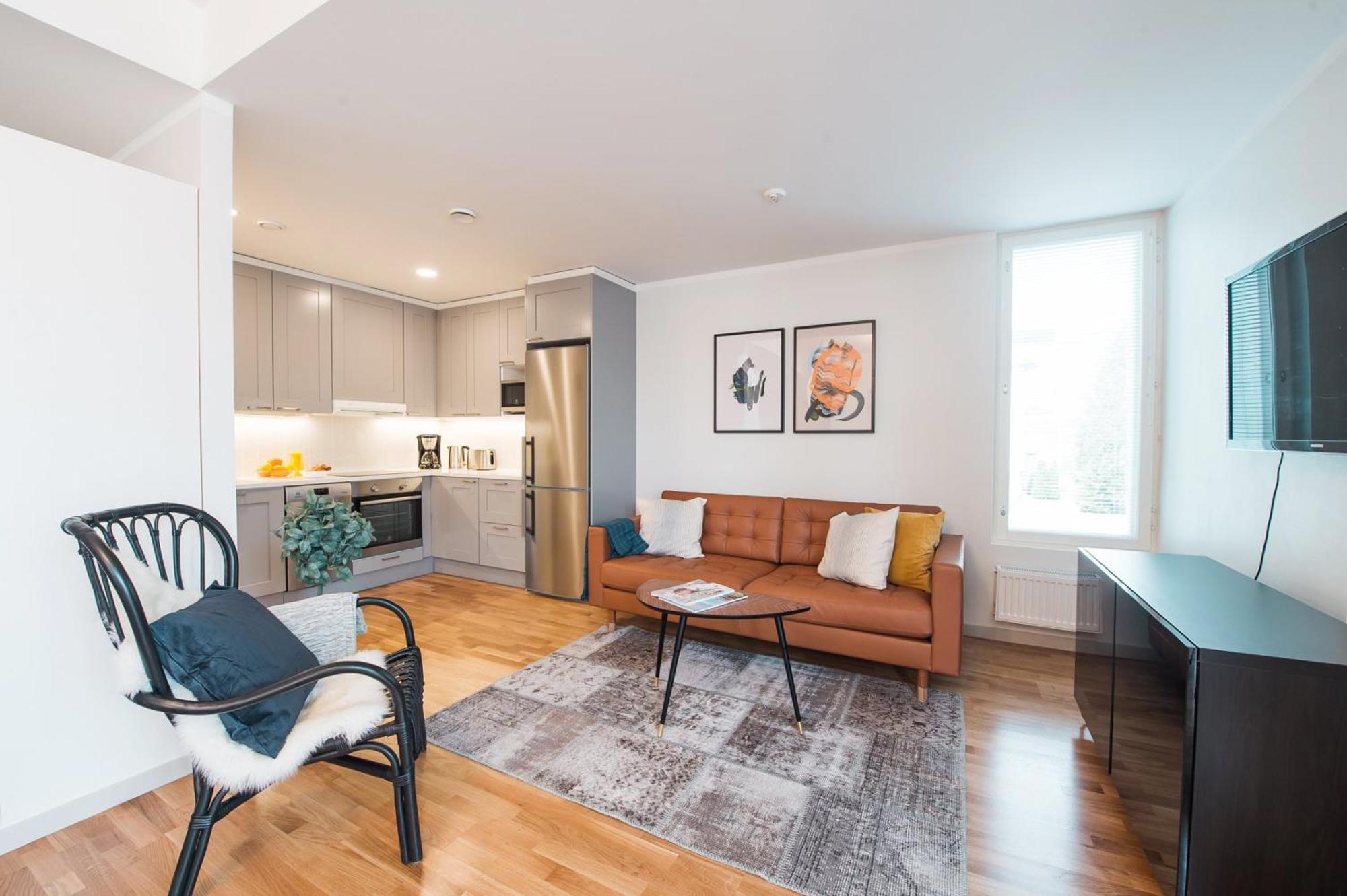 Forenom Serviced Apartments Helsinki Toeoeloe Esterno foto