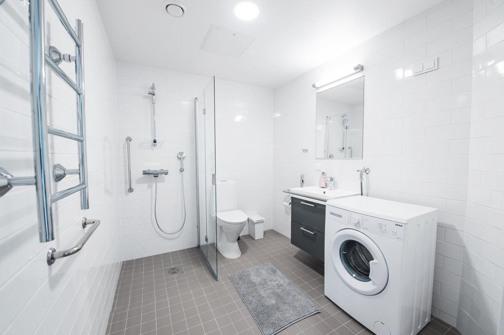 Forenom Serviced Apartments Helsinki Toeoeloe Esterno foto